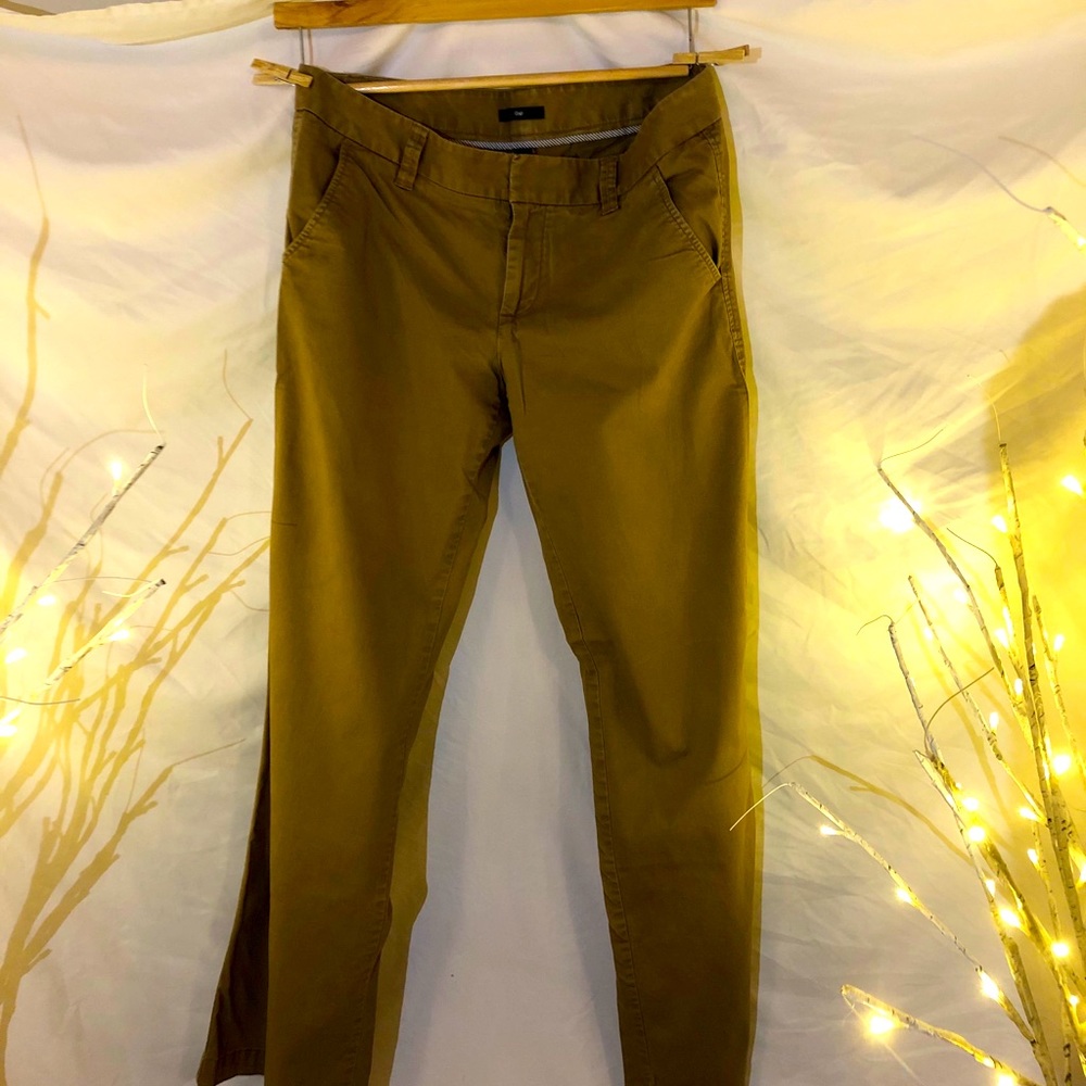 Gap khakis long
